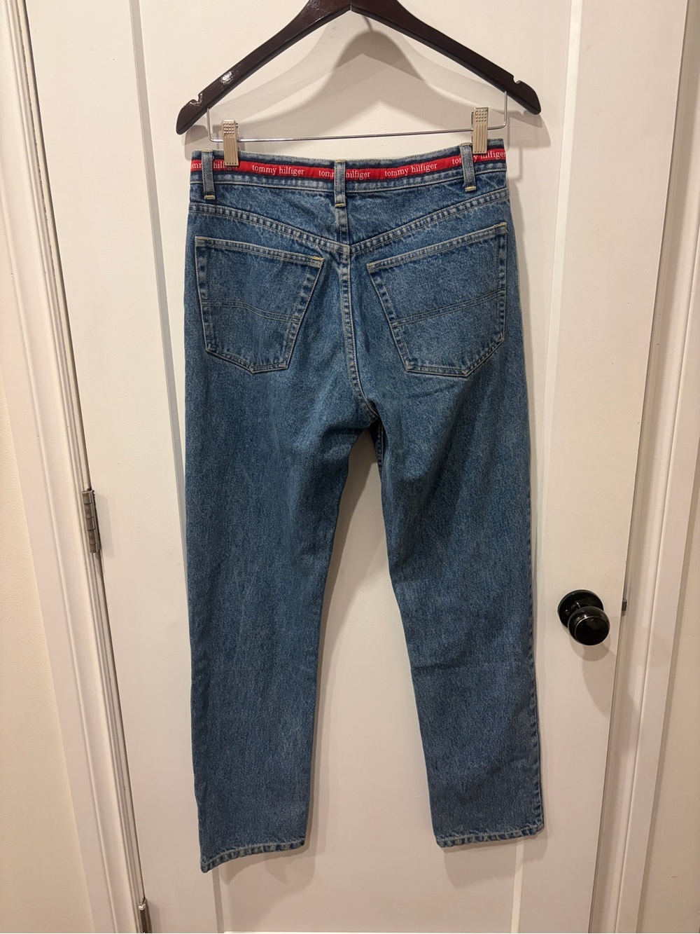Tommy Hilfiger women’s Straight Blue Denim Jeans with Red Waistband Accent - Picture 2 of 14